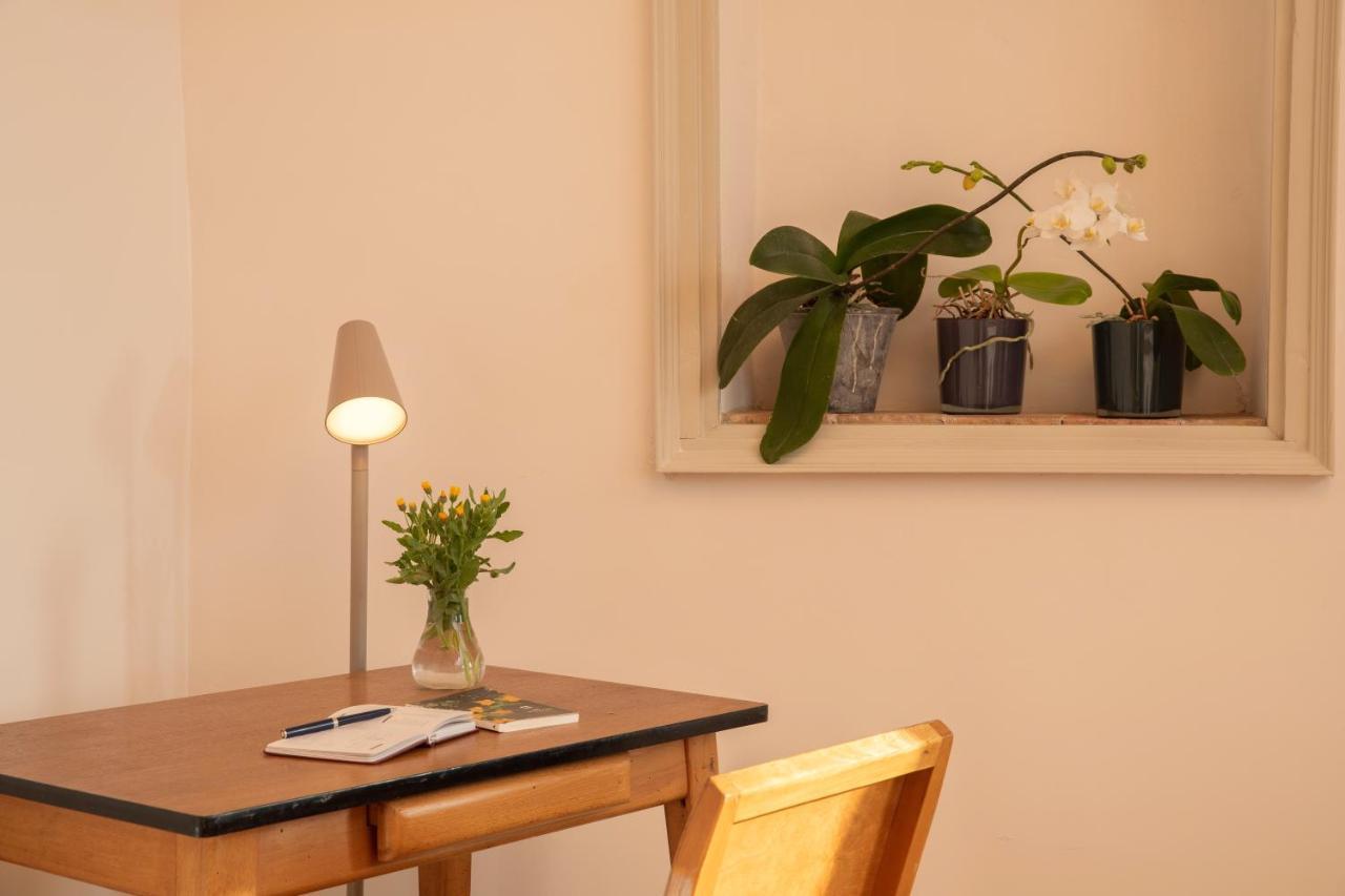 Mas Oms Hotel Montnegre Bagian luar foto