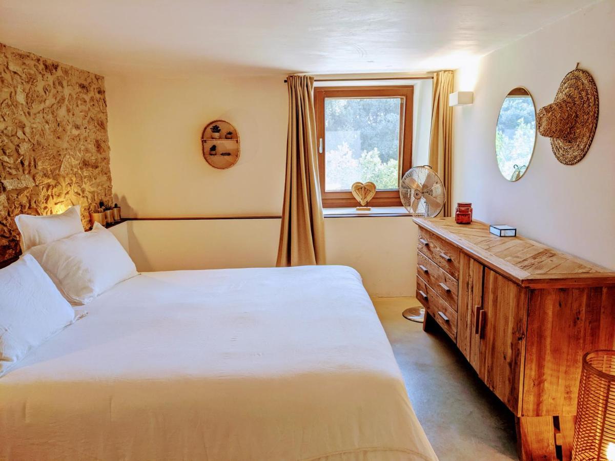 Mas Oms Hotel Montnegre Bagian luar foto