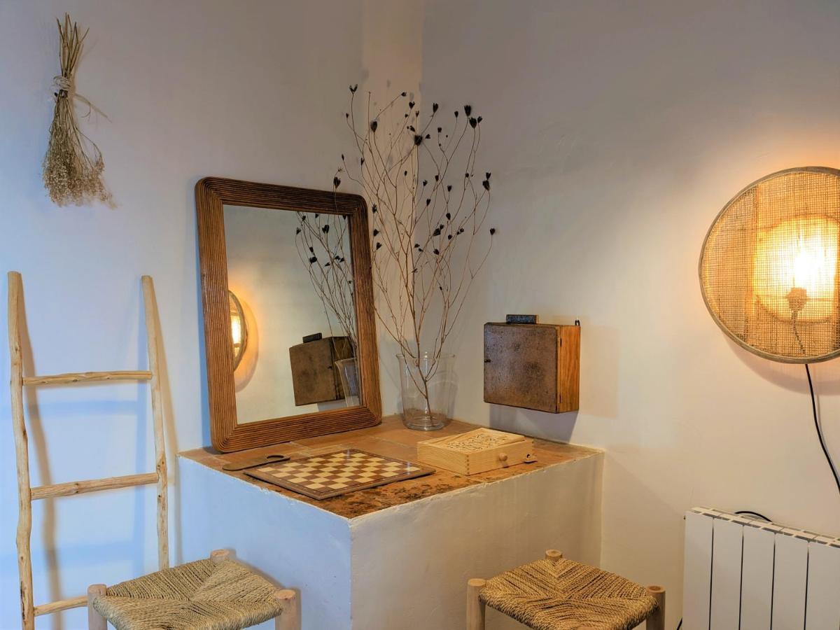 Mas Oms Hotel Montnegre Bagian luar foto